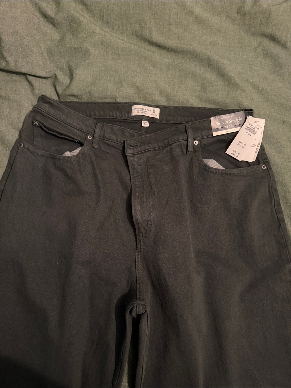 NWT Abercrombie & Fitch Women’s Curve Love 90s Straight Jeans - Dark Green LONG